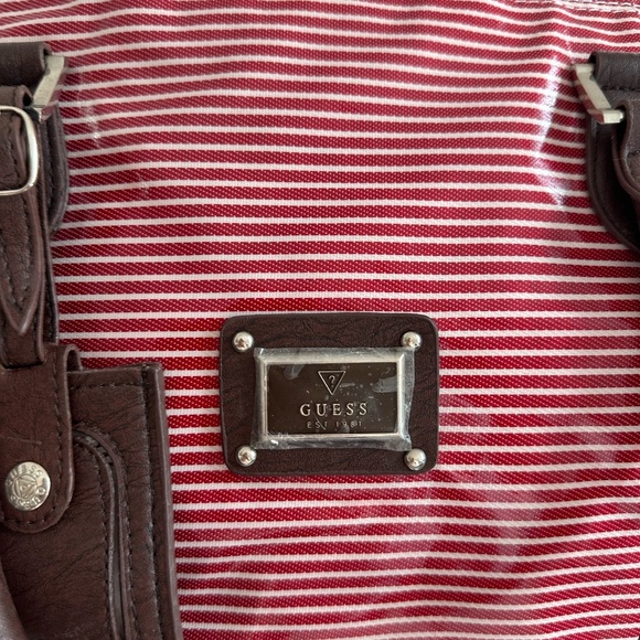 Guess Tote Bag - Picture 2 of 8